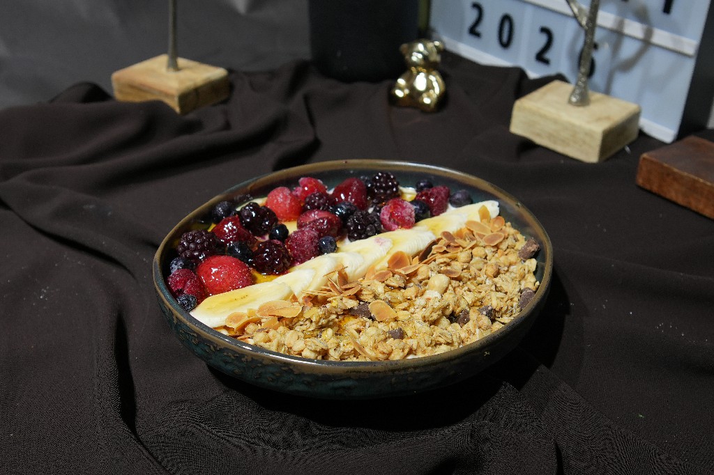 Granola Bowl